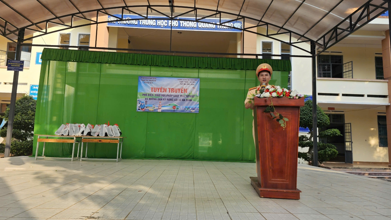 gen h tuyên truyề